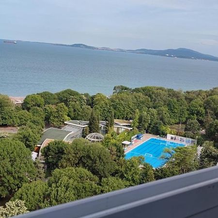 Sea View Flora Daire Burgaz Dış mekan fotoğraf
