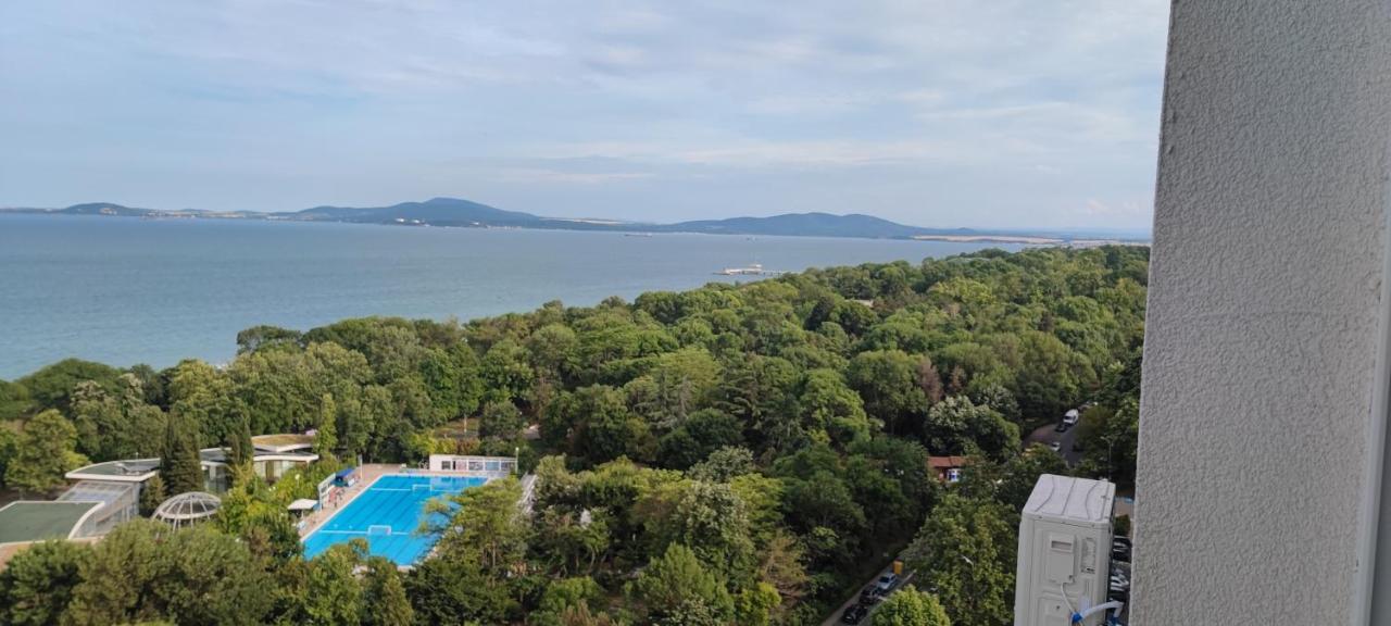 Sea View Flora Daire Burgaz Dış mekan fotoğraf